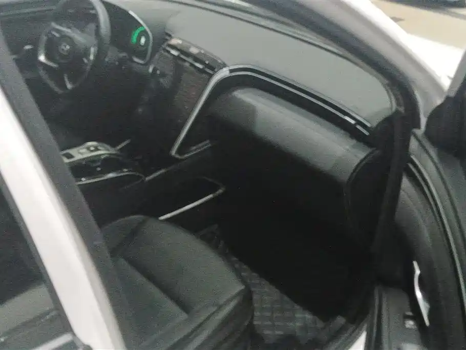Hyundai Tucson 2023 Tucson L 1.5T Automatic 2WD GLX Elite Edition фото 8