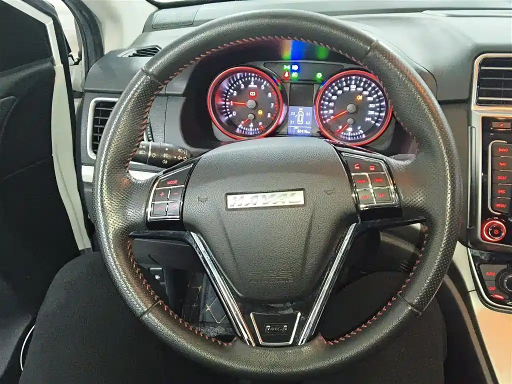 Haval M6 2017 1.5T Manual 2WD Elite фото 7