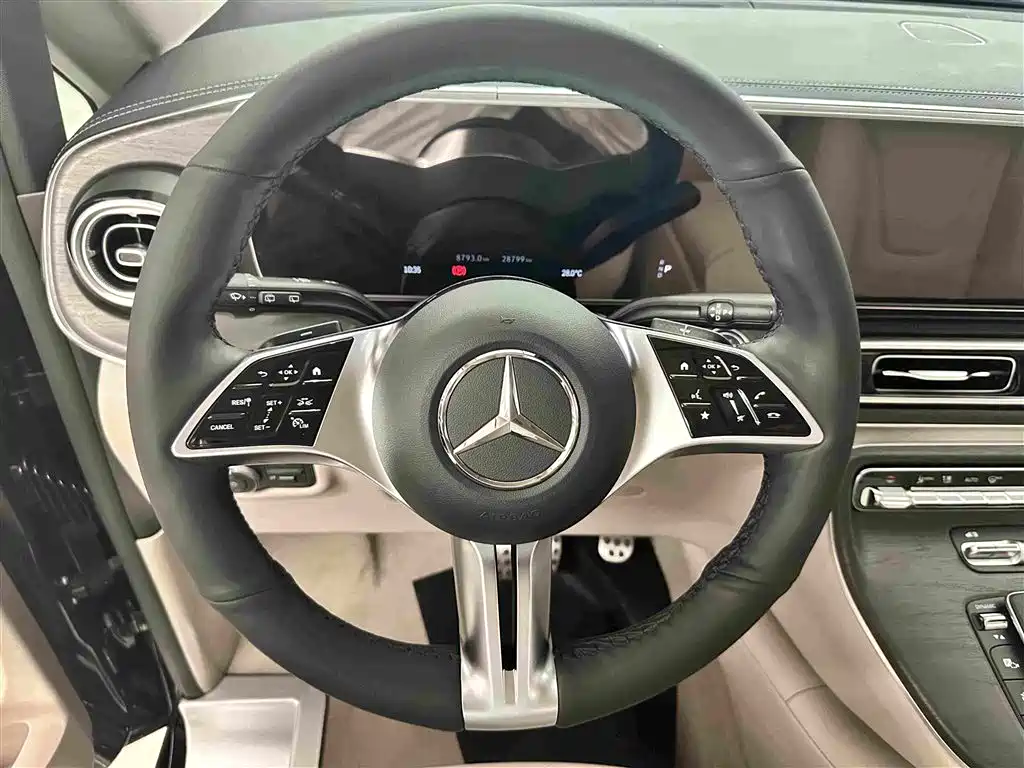 Mercedes-Benz V-Class 2025 2024 V 300 L Long Wheelbase Luxury Edition