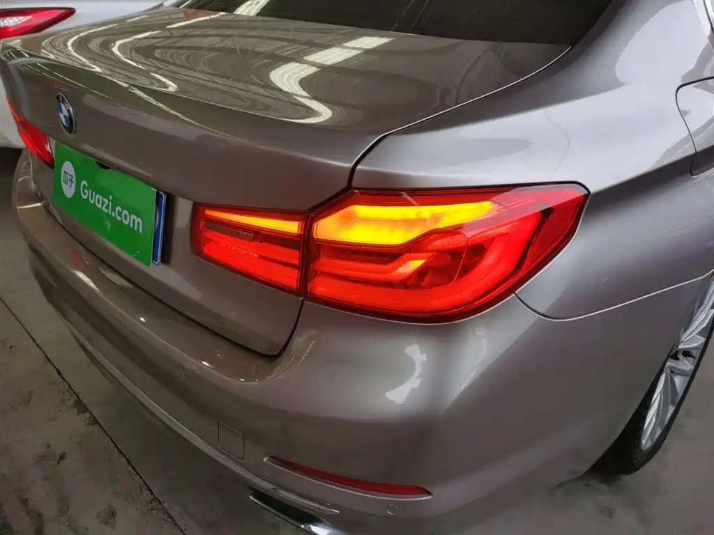 BMW 5 Series 2018 530Li xDrive Luxury Package фото 24