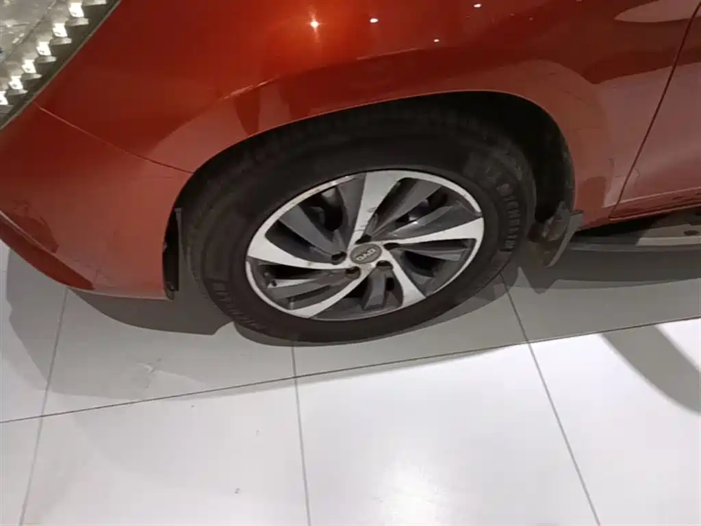 BYD Song 2016 2.0TID Automatic Premium фото 23