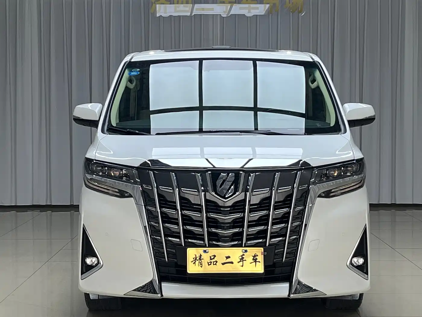 Toyota Alphard 2018 Facelift 3.5L Premium Edition фото 2