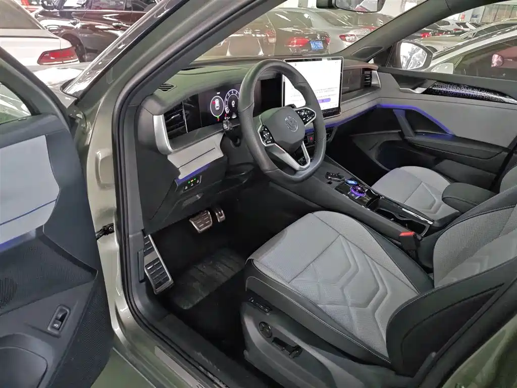 Volkswagen Tayron 2025 Model Tayron L 380TSI 4WD Luxury Easy Package фото 12