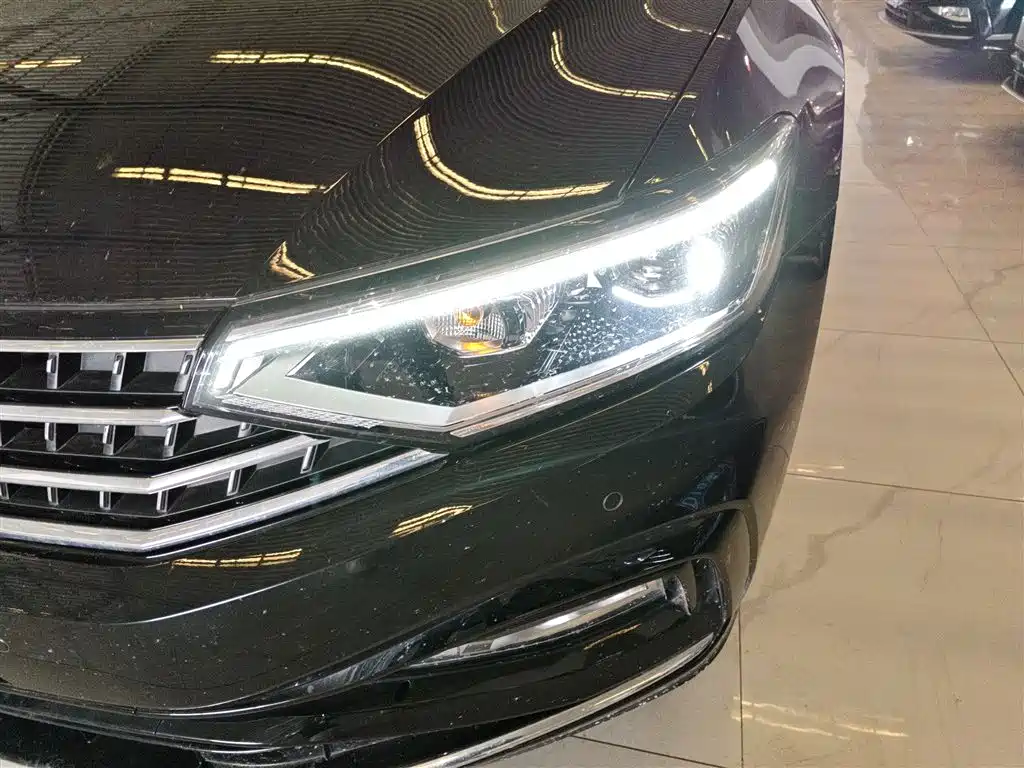 Volkswagen Magotan 2025 Popular Edition 280TSI DSG Comfort фото 24