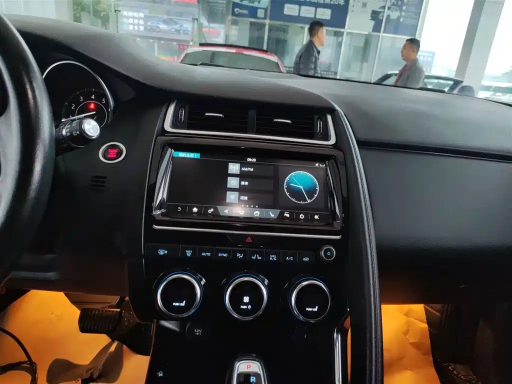 Jaguar E-PACE 2019 2018 Model P200 China V