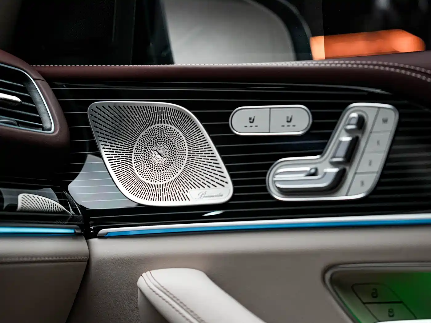 Mercedes-Benz Maybach GLS 2024 GLS 480 4MATIC фото 24
