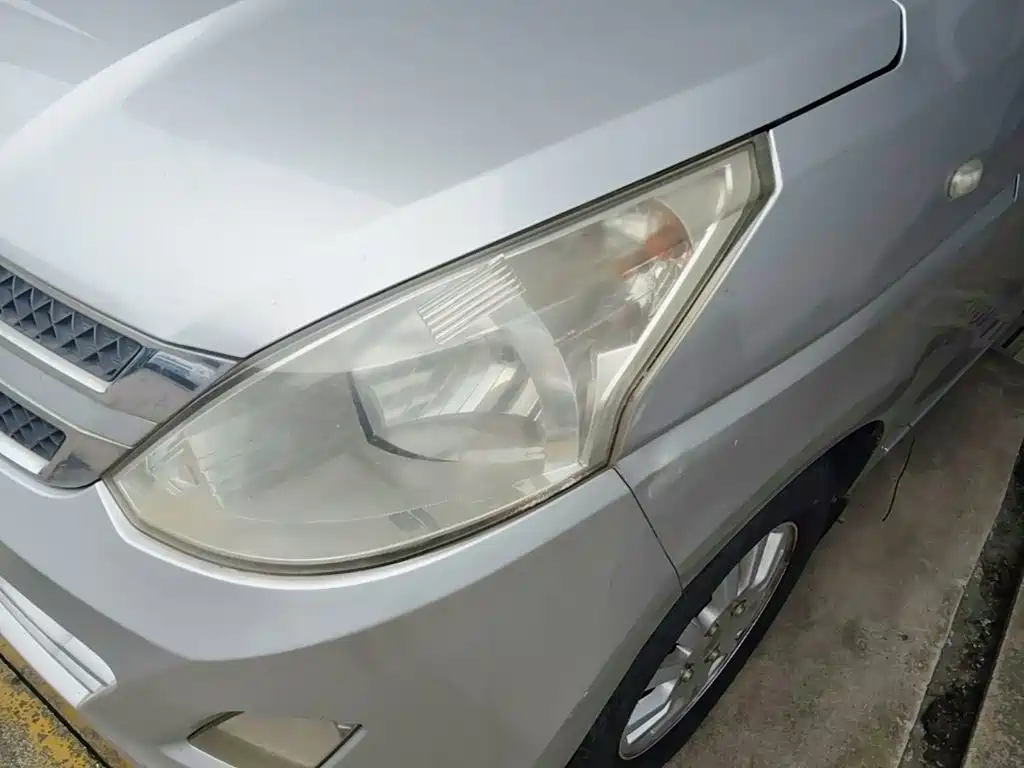 Wuling Motors Wuling Rongguang V 2017 2016 1.5L Standard