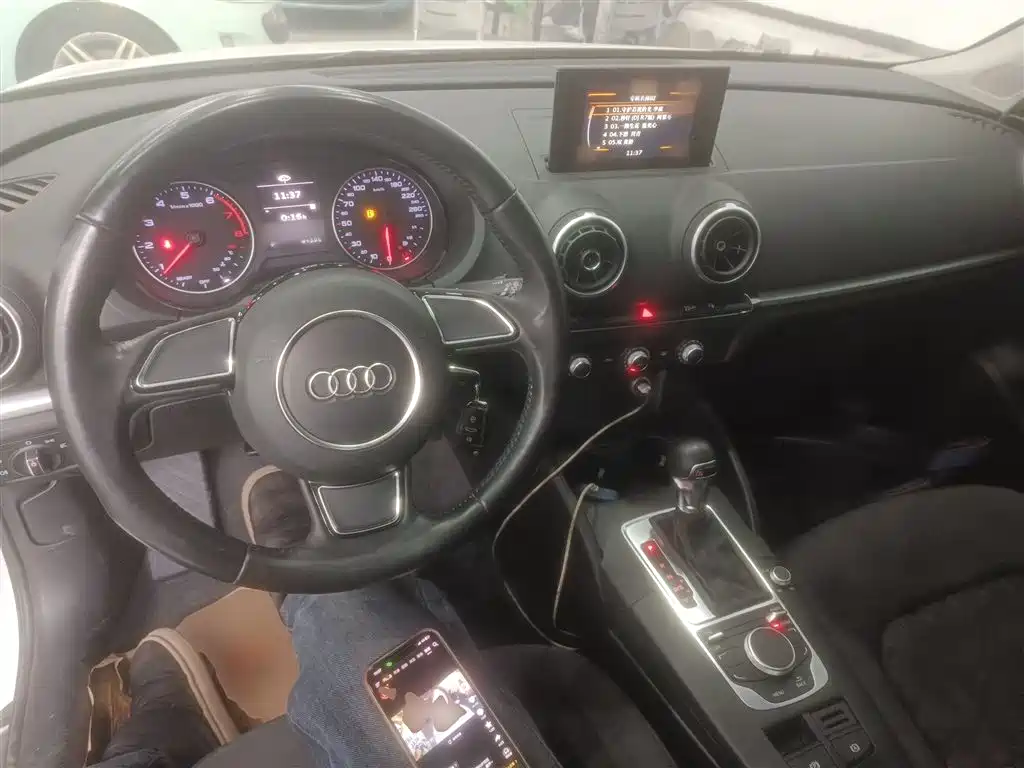 Audi A3 2016 Sportback 35 TFSI Progressive фото 10