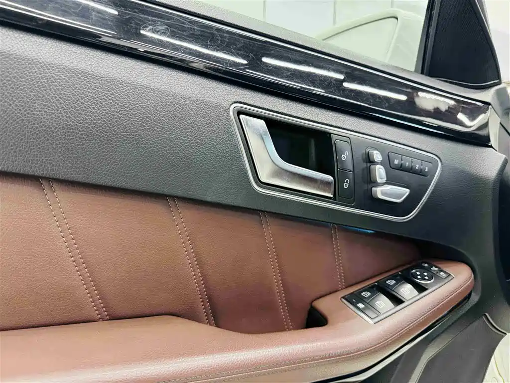 Mercedes-Benz E-Class 2014 E 260 L Sport Luxury фото 19