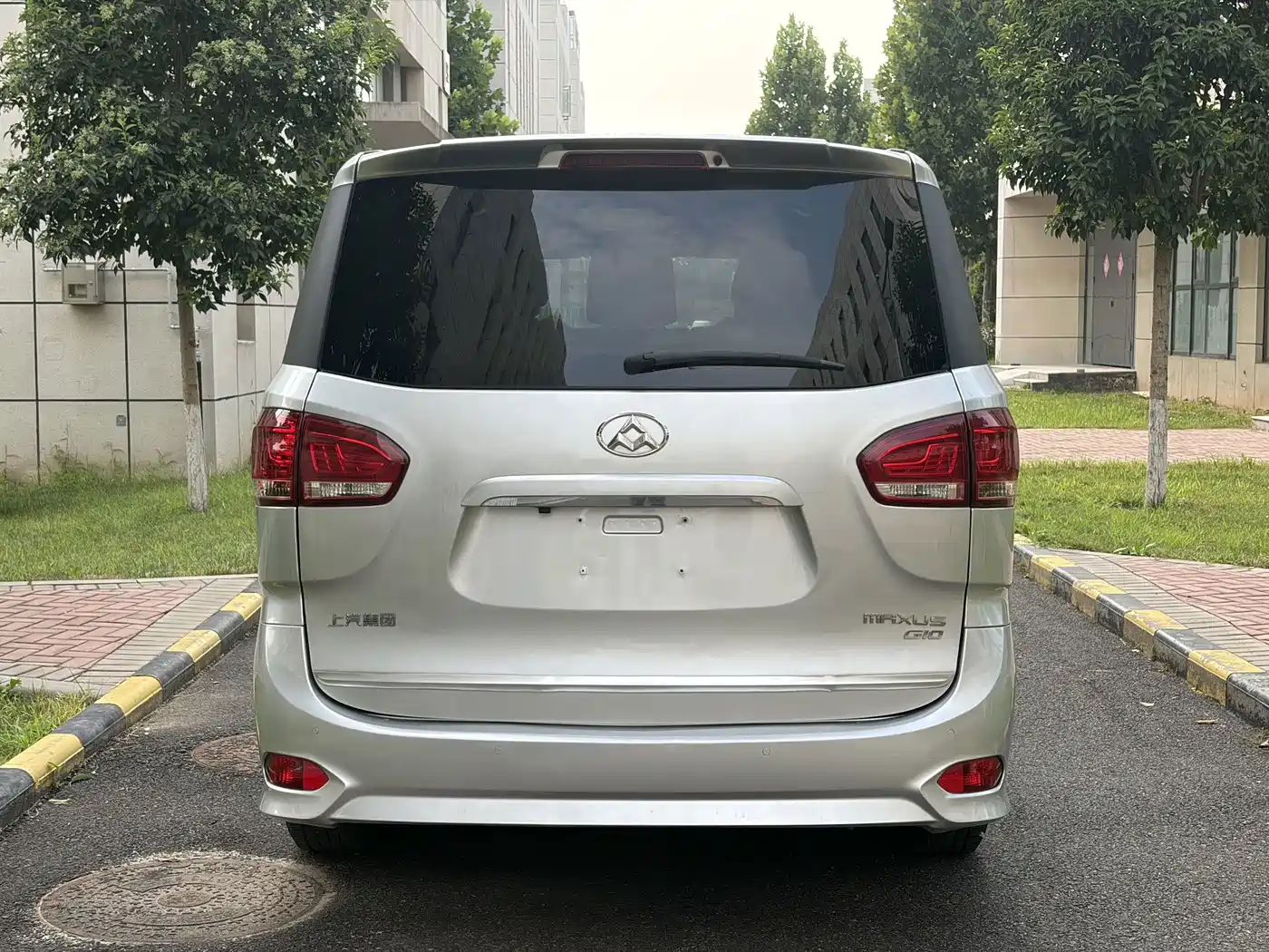 SAIC Maxus Maxus G10 2016 2016 2.0T Automatic Elite