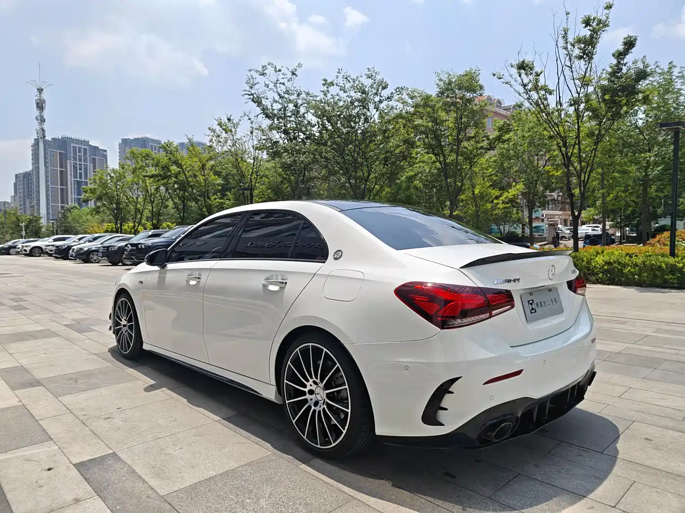 Mercedes-Benz A-Class AMG 2023 Model Year AMG A 35 L 4MATIC фото 11