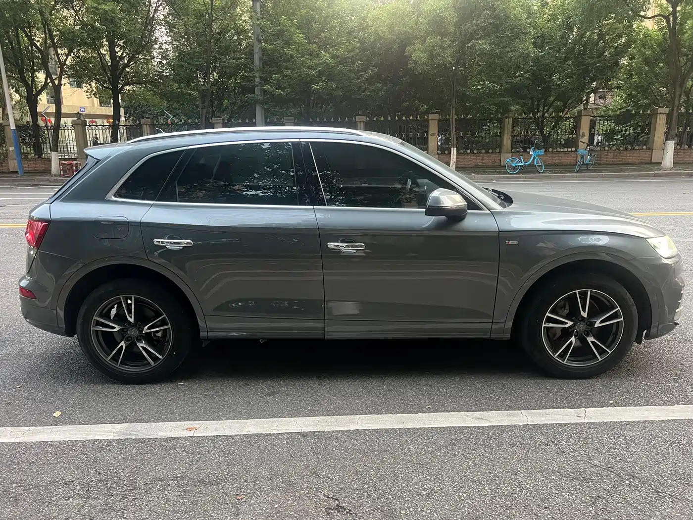Audi Q5L 2020 Facelift 40 TFSI Honor Fashion фото 7