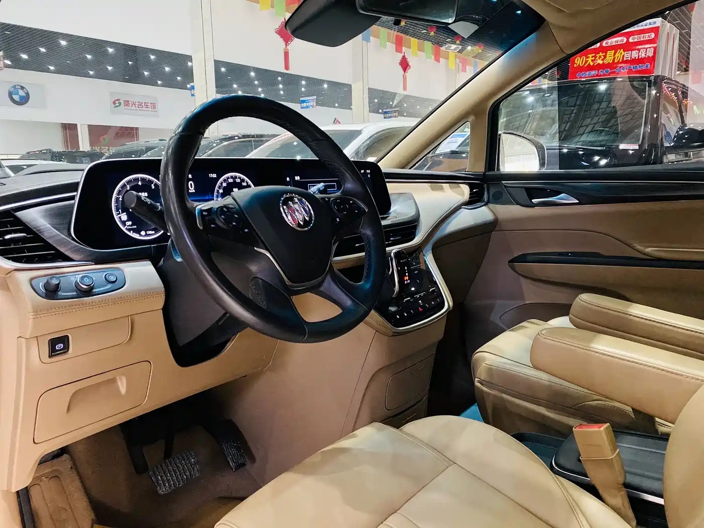 Buick GL8 2021 ES Landlord 653T Premium фото 6