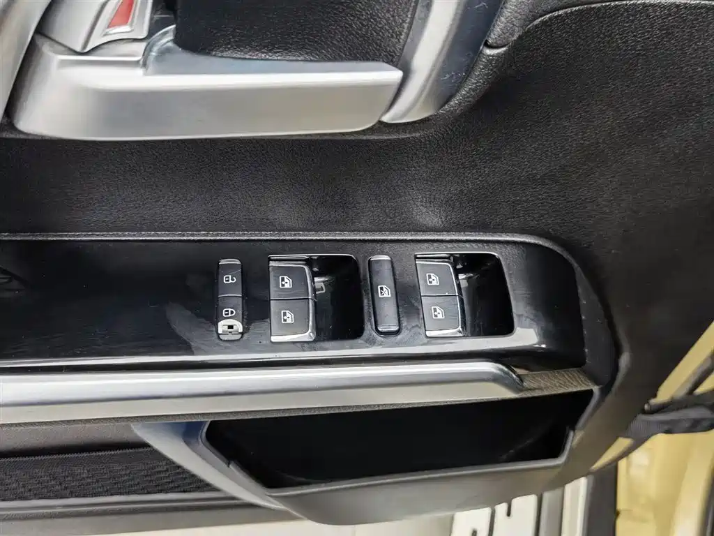 BAIC ORV Beijing Offroad BJ40 2019 2.3T Auto 4WD Hanta Champion Edition China VI фото 9