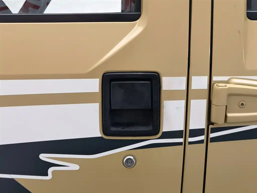 BAIC ORV Beijing Offroad BJ40 2019 2.3T Auto 4WD Hanta Champion Edition China VI фото 18