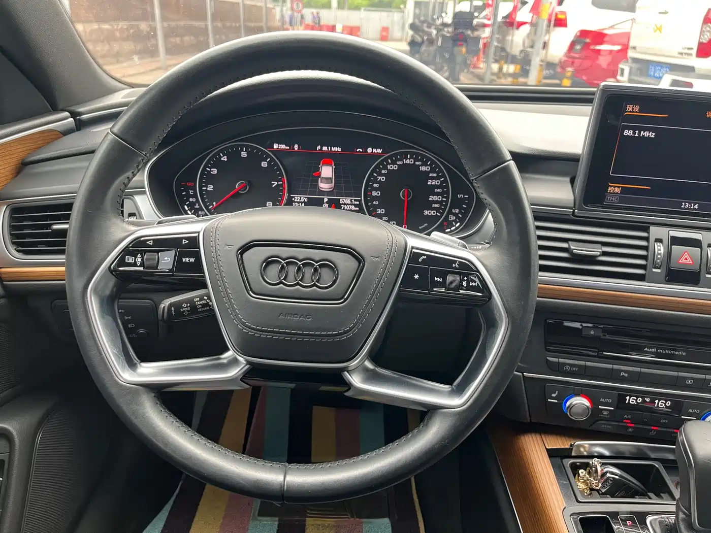 Audi A6L 2018 30th Anniversary 35 TFSI Sport фото 19