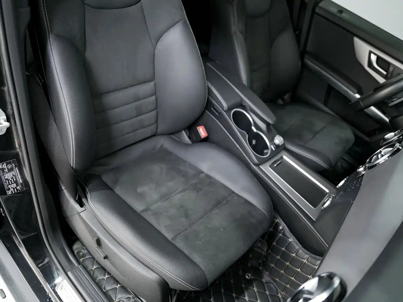 Mercedes-Benz GLK-Class 2015 GLK 300 4MATIC Fashion Ultimate Edition фото 13
