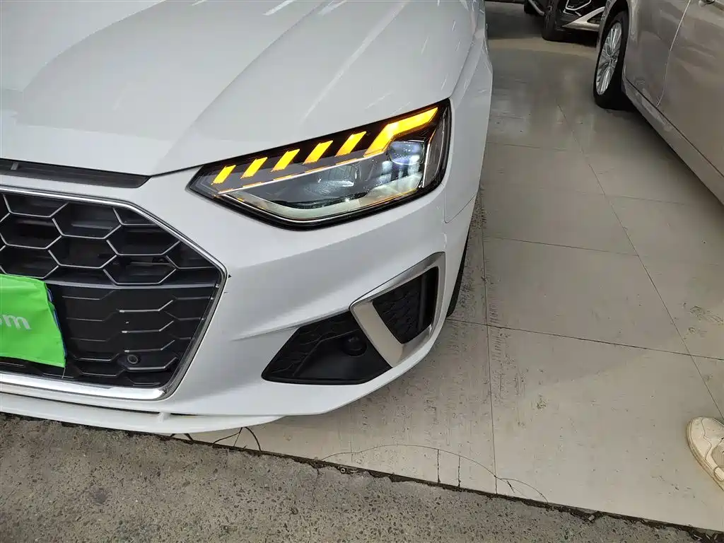 Audi A4L 2020 40 TFSI Fashion Dynamic Edition фото 24