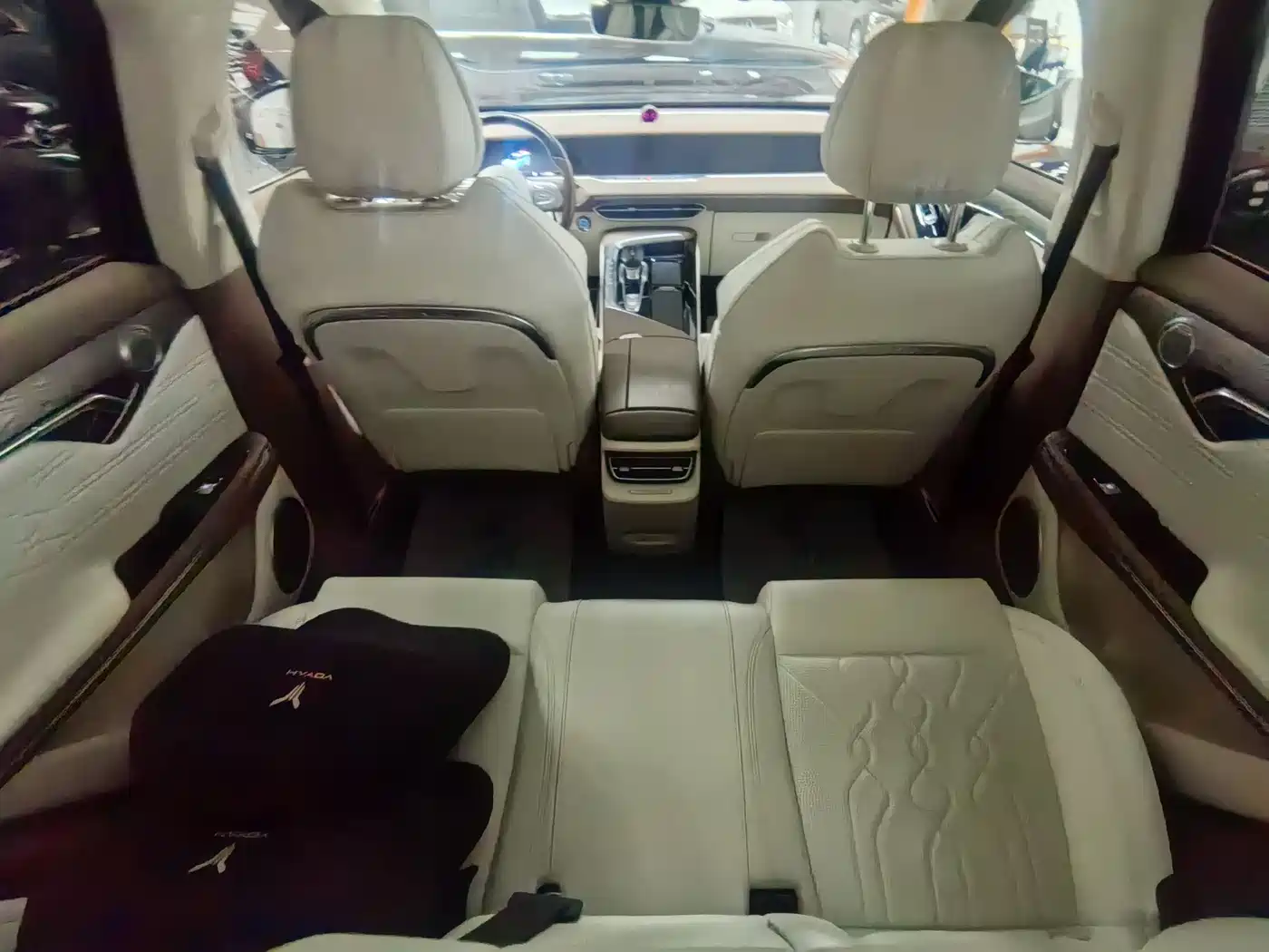 Voyah Auto VOYAH FREE 2022 DNA Pure Electric Edition фото 13