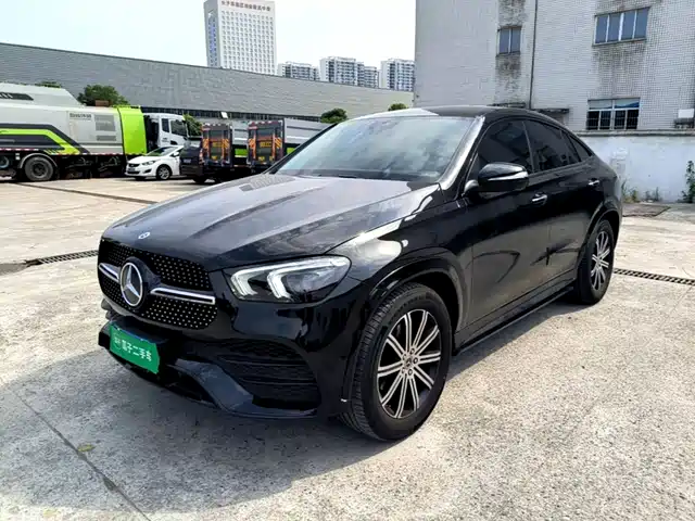 Mercedes-Benz GLE Coupe Рестайлинг, GLE 350 4MATIC, купе, SUV, Люкс