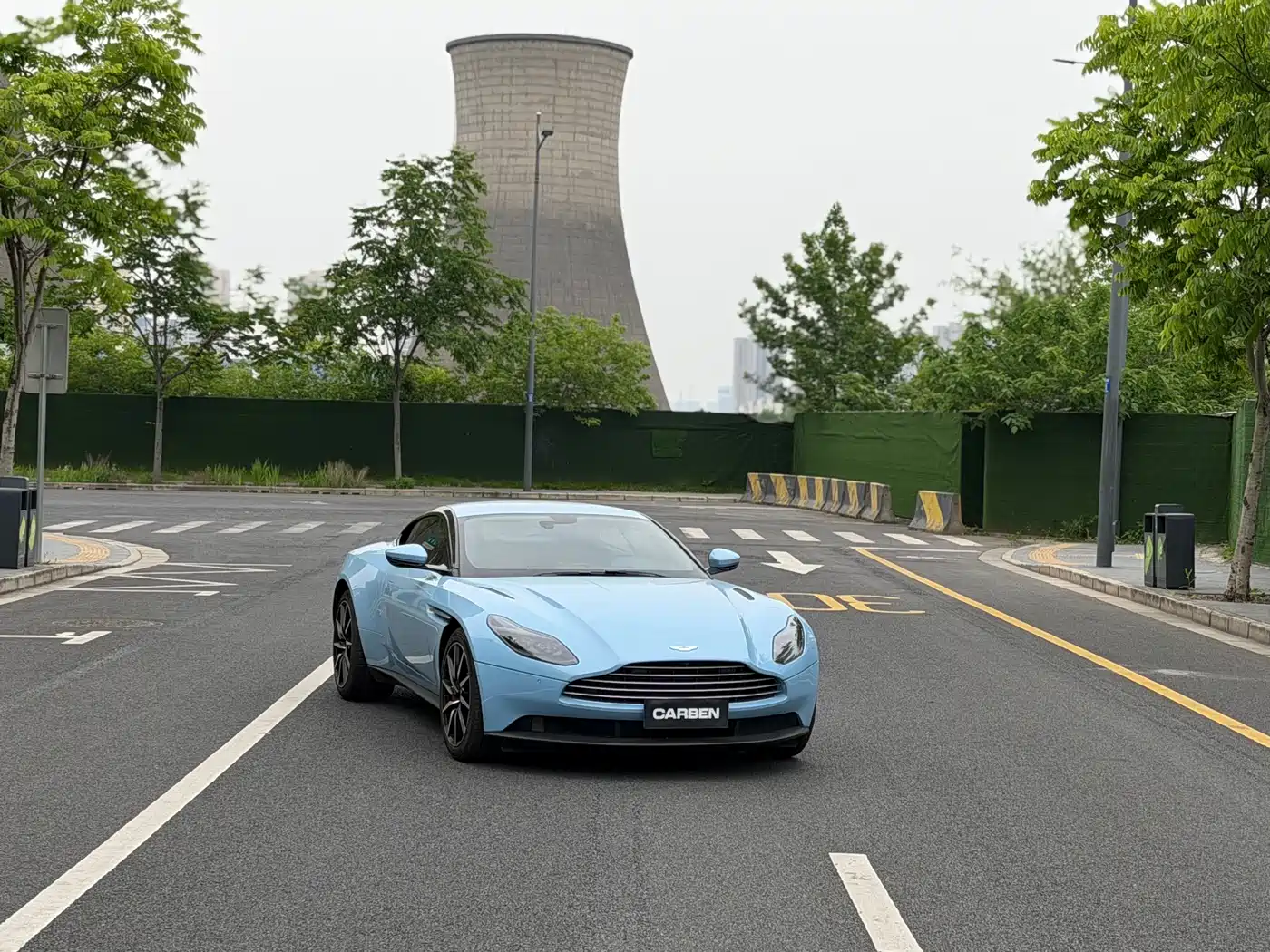 Aston Martin DB11 2019 Model 4.0T V8 Coupe фото 5