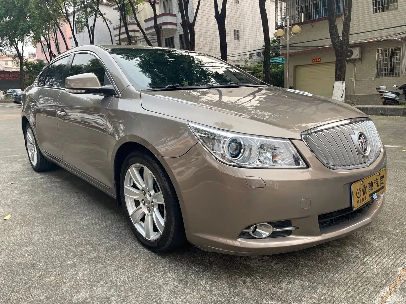 Buick LaCrosse 2012 2.4L SIDI Premium Edition фото 3