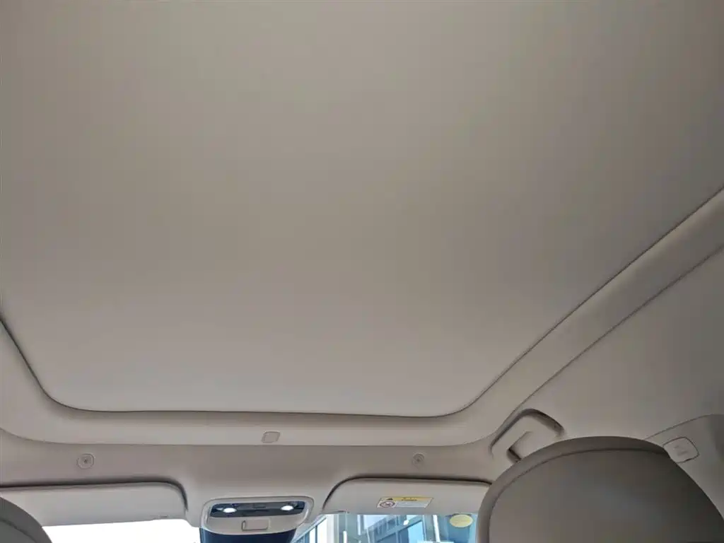 AITO Wenjie AITO M5 2025 Extended Range Ultra AWD фото 18