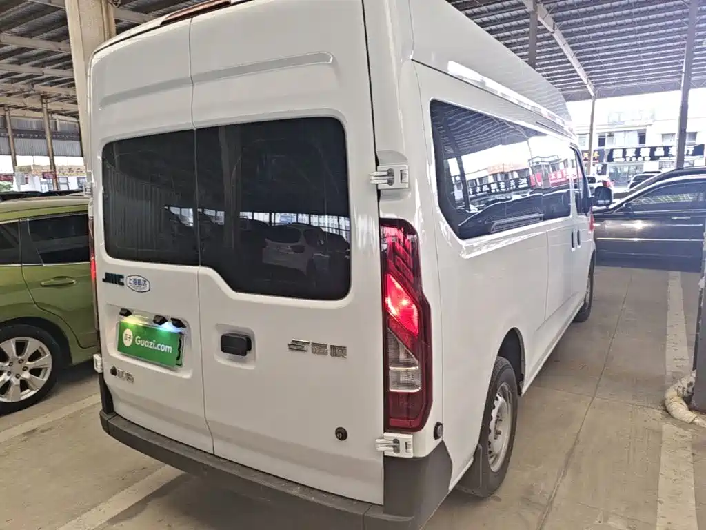 Jiangling E-Fushun 2026 2025 Model Bright Window Version 77kwh Medium Wheelbase Medium Roof