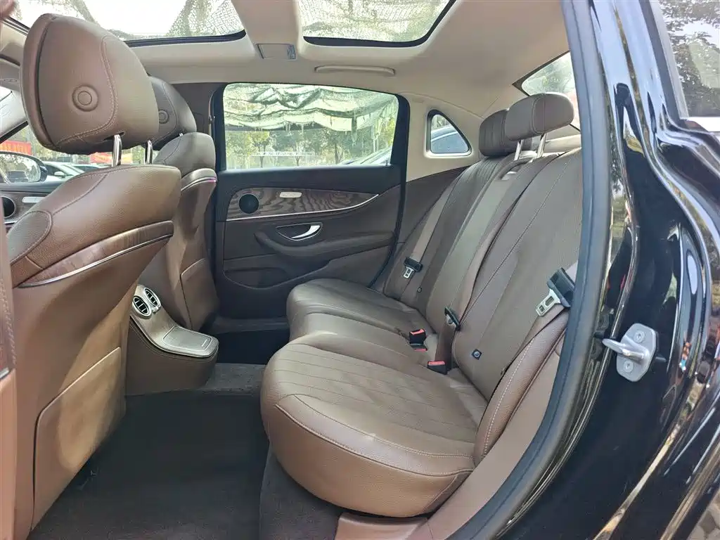 Mercedes-Benz E-Class 2022 Model Facelift III E 300 L Fashion фото 13