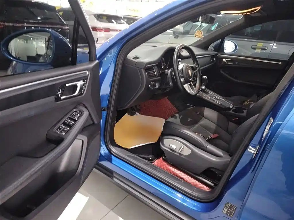 Porsche Macan 2018 Macan 2.0T фото 12