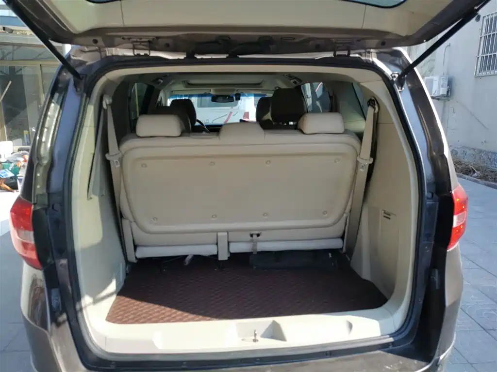 Buick GL8 2017 25S Luxury China V фото 19
