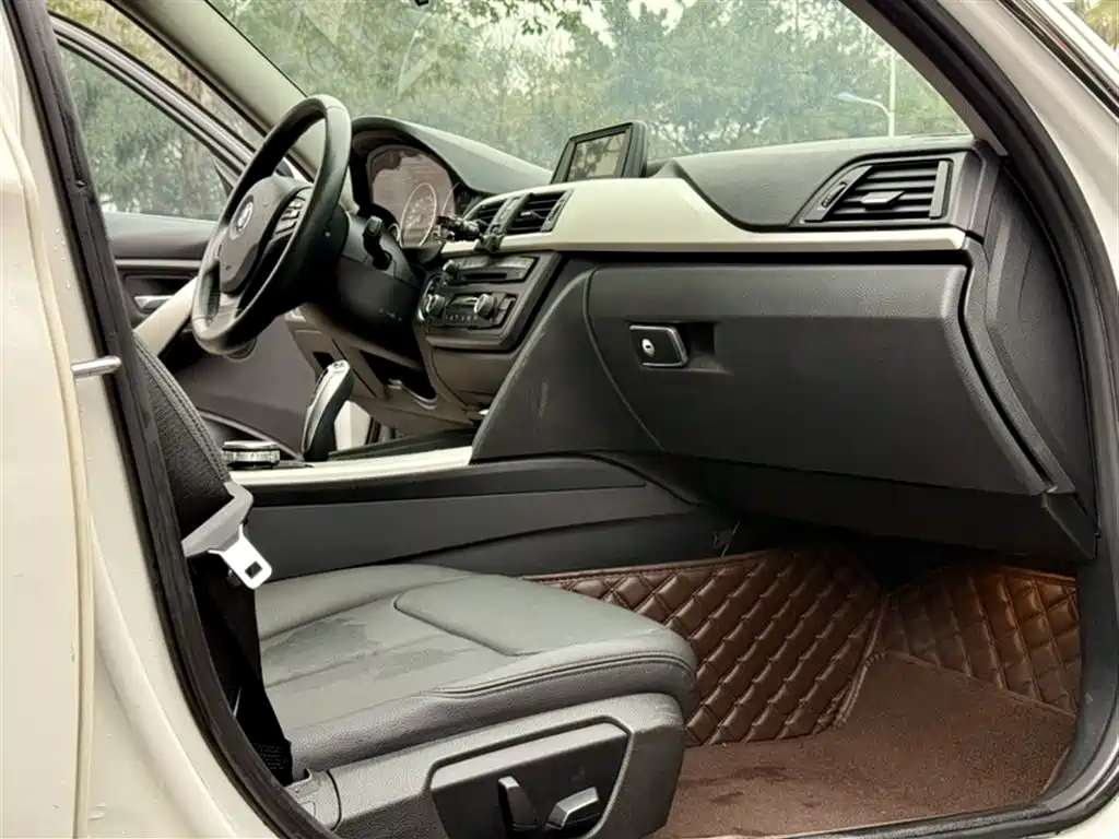 BMW 3 Series 2015 320Li Super Joy Fashion фото 12