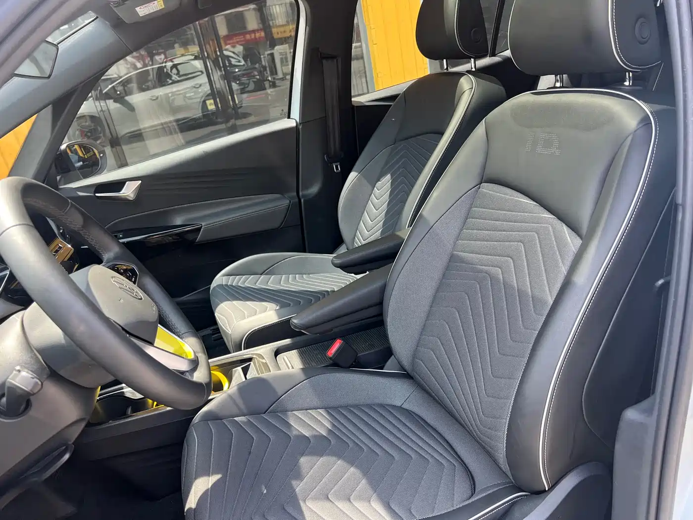 Volkswagen ID.3 2023 Pure Smart Edition фото 14