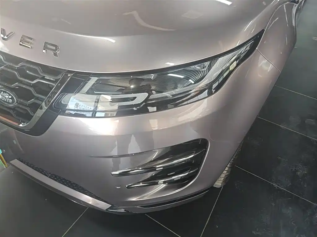 Land Rover Range Rover Evoque 2022 Facelift Range Rover Evoque L 249PS R-Dynamic Luxury фото 24