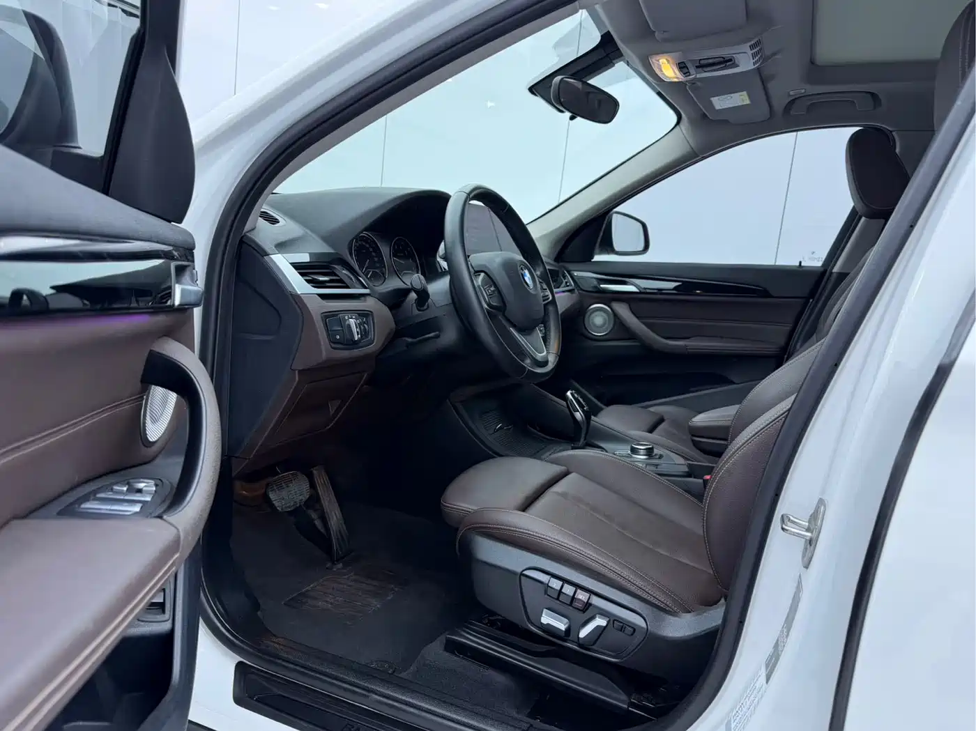 BMW X1 2022 sDrive20Li Fashion фото 7