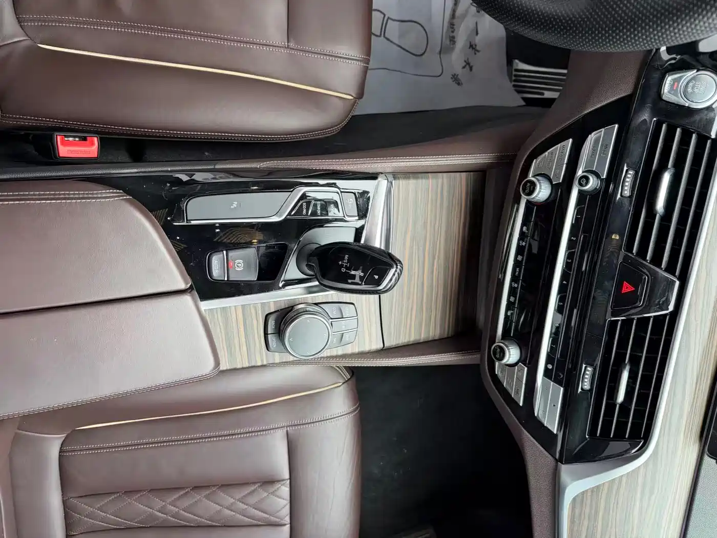 BMW 5 Series 2019 530Li Premium Luxury Package фото 7