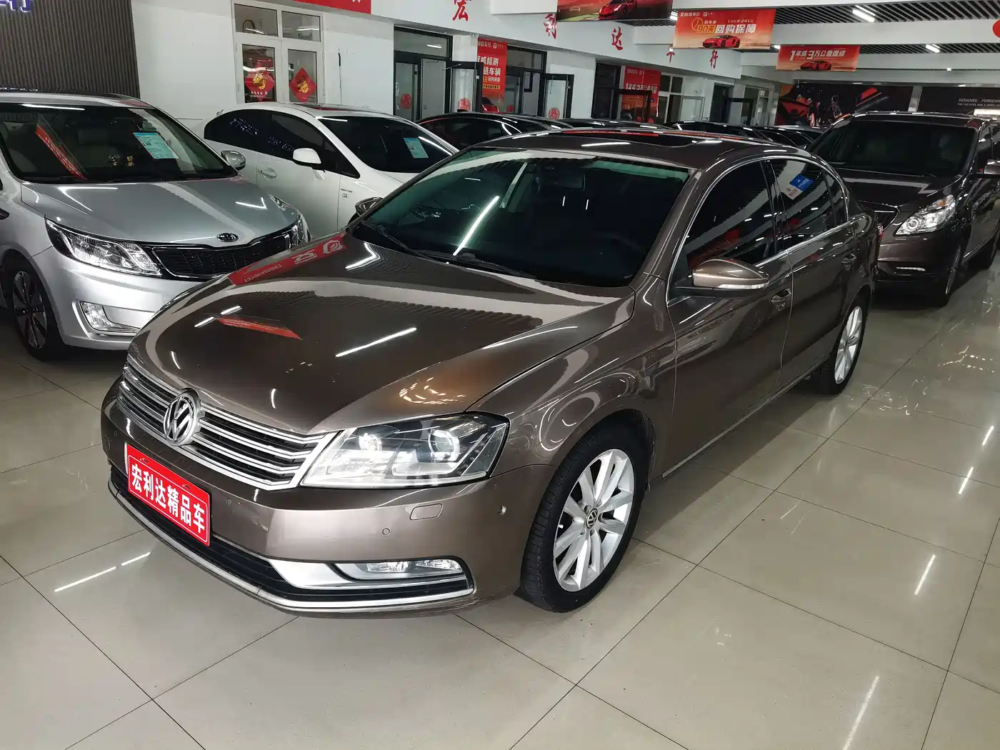 Volkswagen Magotan 2013 1.8TSI Premium фото 2