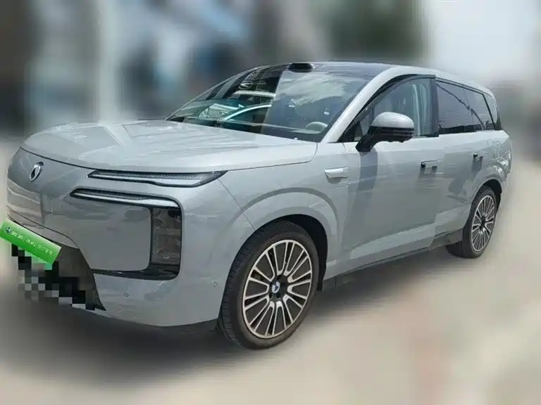 Denza N8L 2025 Standard