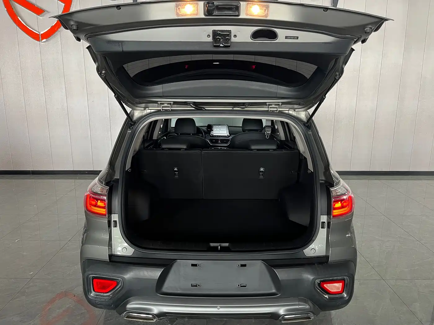 Kia Sportage 2019 2.0L Automatic Smart Luxury Edition фото 15