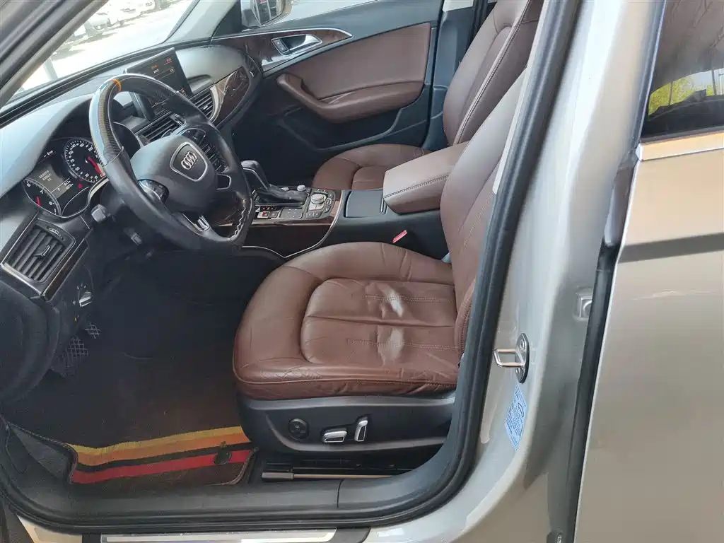 Audi A6L 2016 30 FSI Comfort фото 15