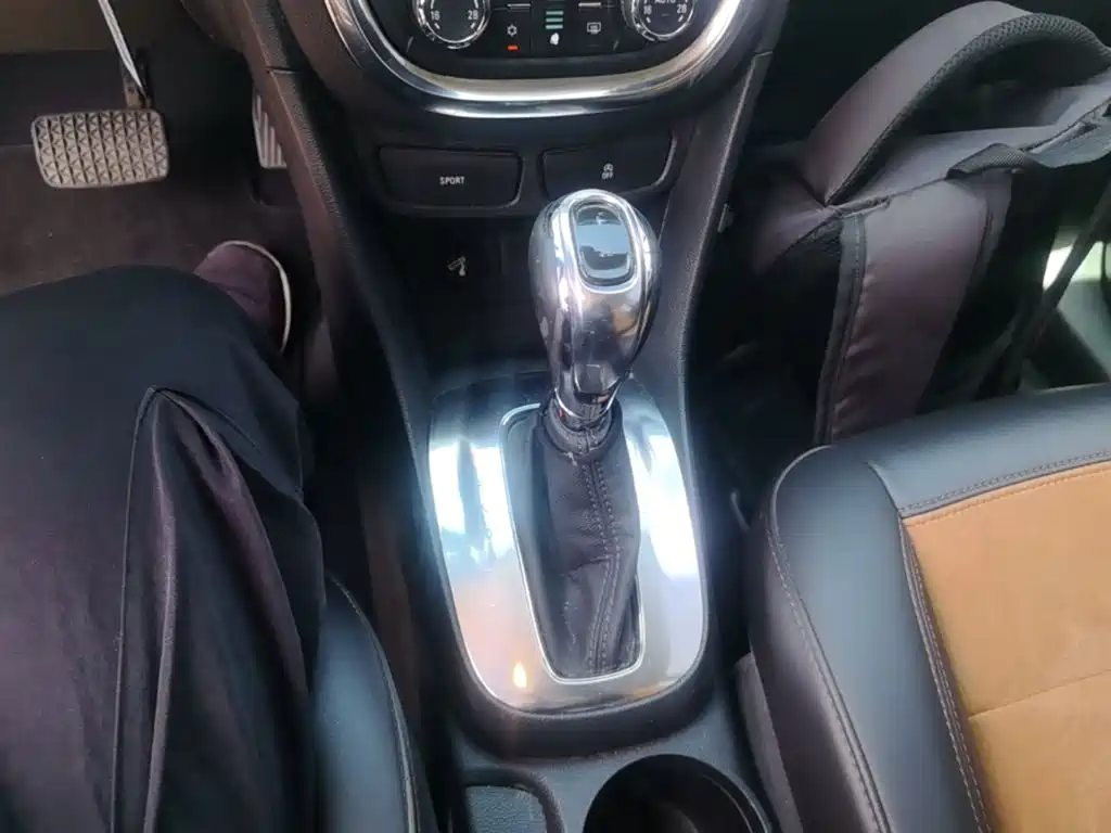Buick Encore 2015 1.4T Automatic 2WD Urban Leading фото 14