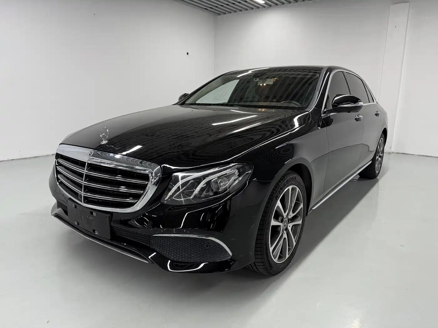 Mercedes-Benz E-Class 2018 E 300 L Luxury