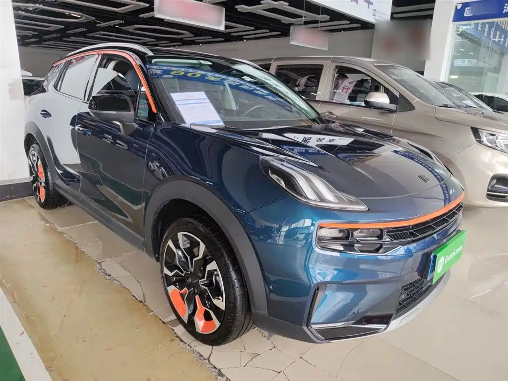 Lynk & Co 06 2020 1.5T Halo фото 4