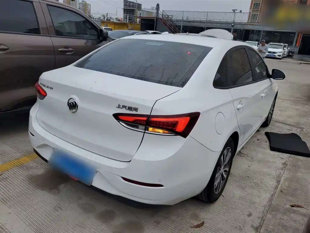 Buick Excelle 2021 Facelift 1.3T Auto Mild Hybrid Elite фото 5