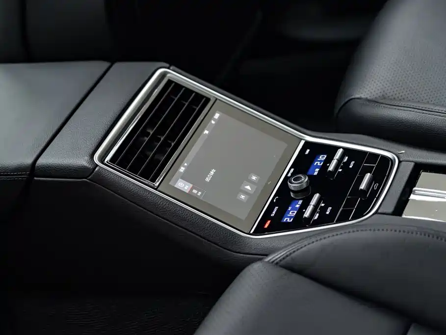 Porsche Panamera 2017 Panamera 3.0T фото 10