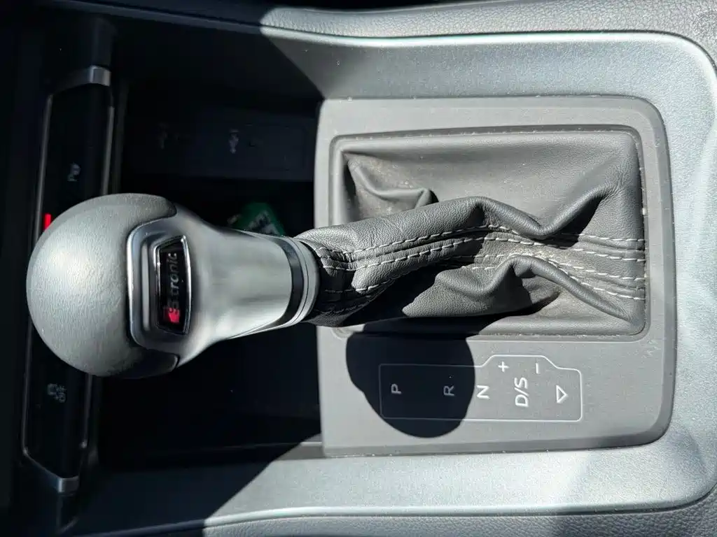 Audi Q3 2024 35 TFSI Fashion Elegance фото 10