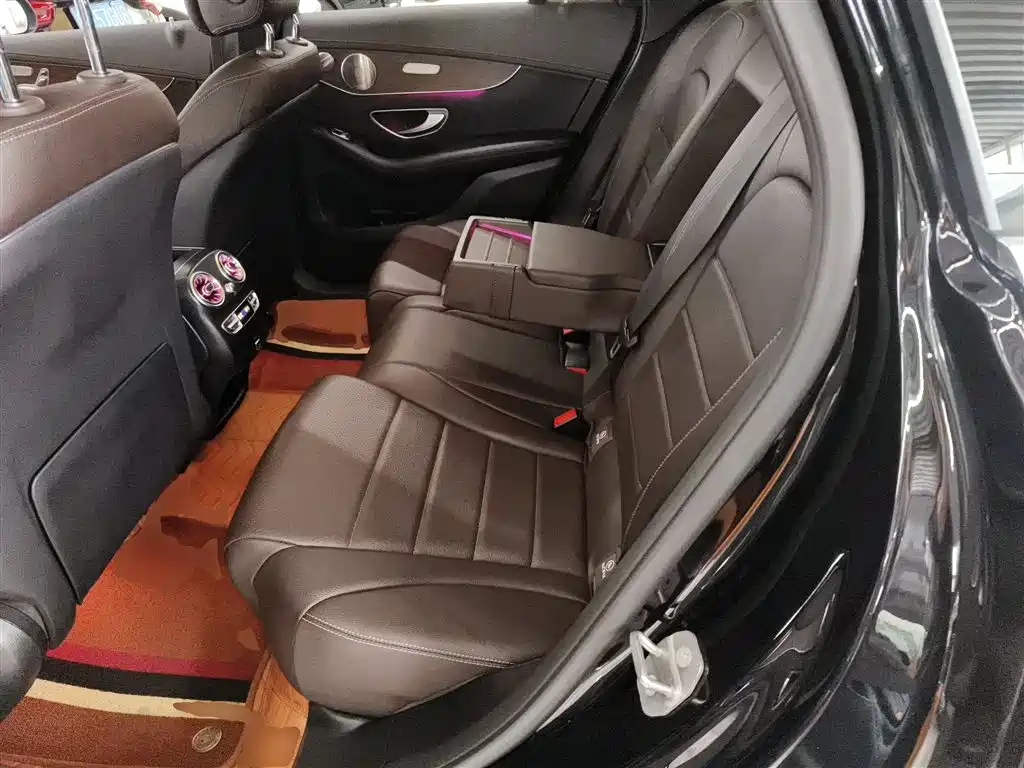 Mercedes-Benz GLC 2021 GLC 300 L 4MATIC Sporty фото 16