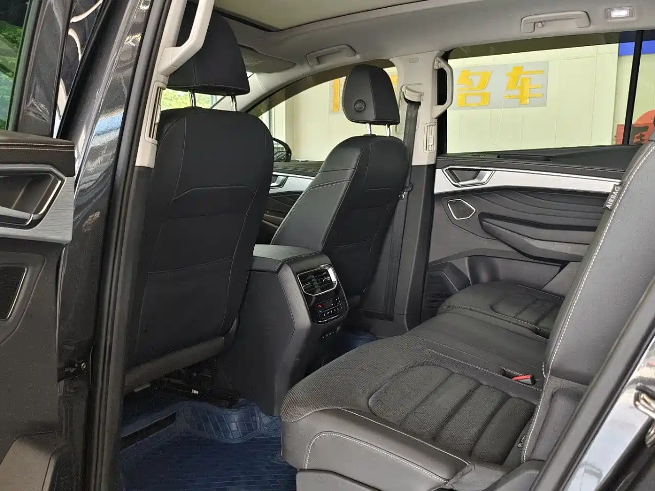 Volkswagen Talagon 2023 380TSI 4WD Luxury Pro Edition фото 7