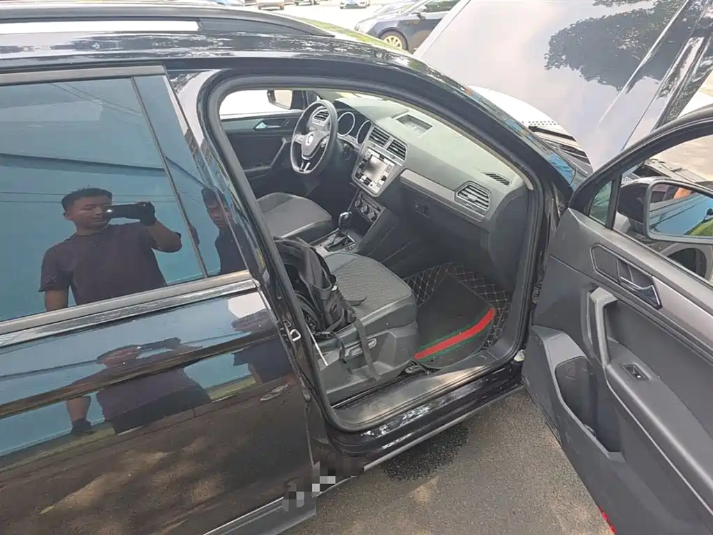 Volkswagen Tiguan L 2021 330TSI Automatic 2WD Comfort фото 11