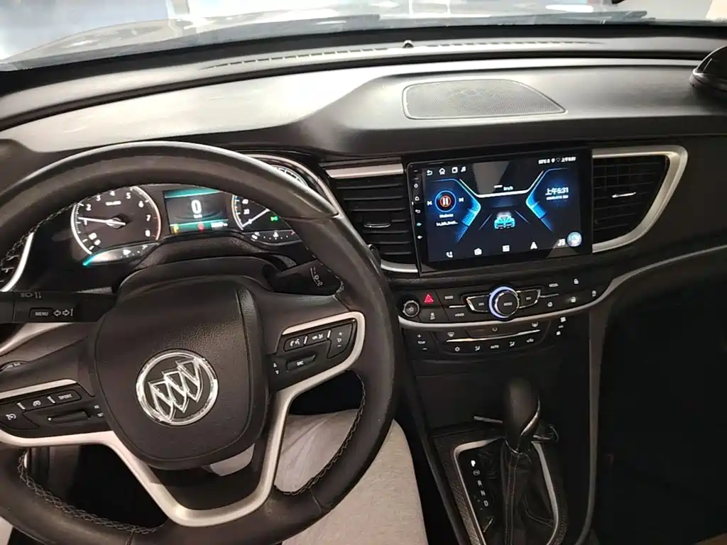Фото 10 - Buick Excelle